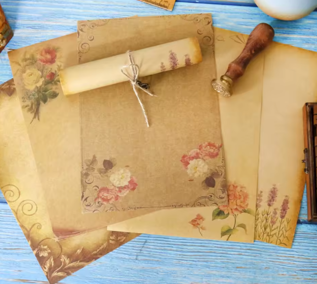 مجموعة 8 أوراق كتابة خمر بنمط أوروبي قديم – ورق كرافت براون للرومانسية والسكرابوكينغ