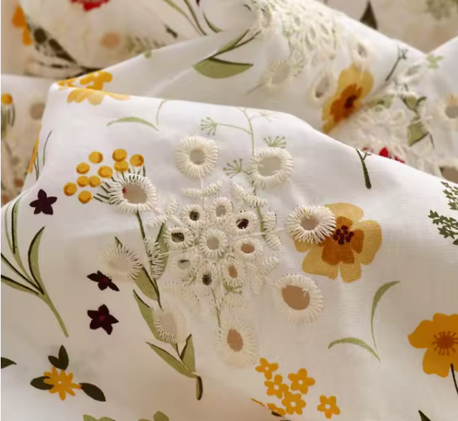 قماش قطني أبيض مطرز ومطبوع بالزهور – متعدد الاستخدامات، جودة عالية (X259)