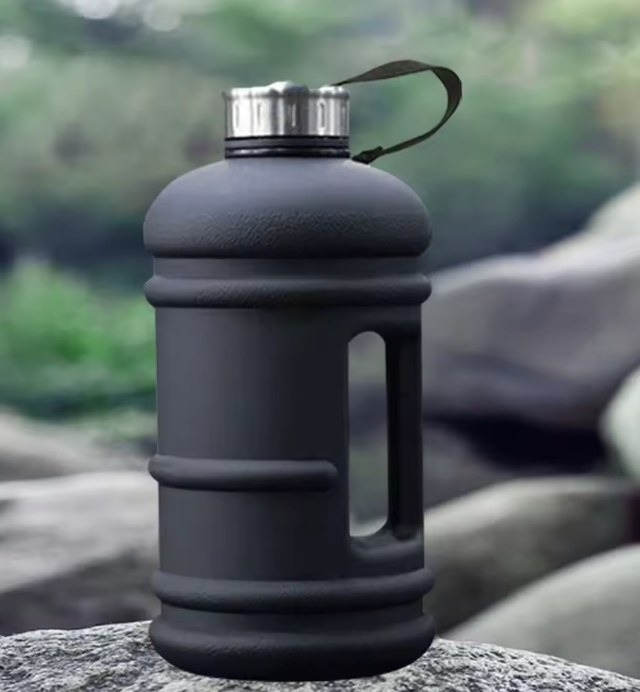 زجاجة مياه كبيرة 2200 مل مانعة للتسرب – حاوية عصير محمولة بمقبض