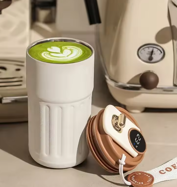 كوب سفر للسيارة من الفولاذ المقاوم للصدأ – مع عرض درجة الحرارة، ترمس قهوة محمول للرجال والنساء، مناسب للأنشطة الخارجية