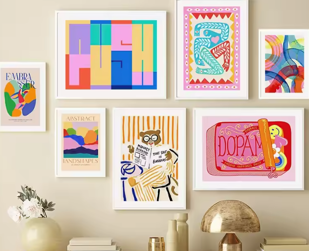 "لوحة جدارية قماشية مستوحاة من ورقة شجر الدببة – تصميم تجريدي ملون مع مشهد قوس قزح"