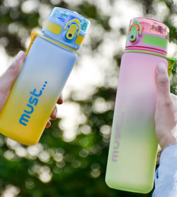 زجاجة مياه رياضية محمولة 500/650 مل – عالية السعة، بلاستيك متين، مثالية للرياضة، التنزه والتخييم