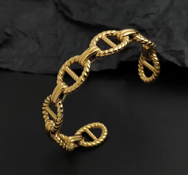 سوار نسائي مطلي بالذهب من الفولاذ المقاوم للصدأ – مقاوم للماء وخالي من الصدأ، للزوجين