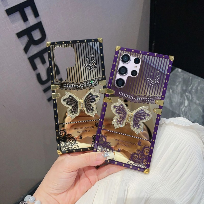 جراب مربع فاخر ثلاثي الأبعاد على شكل فراشة مرصعة بالألماس مع حامل من مادة TPU وزاوية معدنية مطلية بمرآة لهاتف Samsung S25 Ultra S24 FE S23 Plus S22 S21 A05 A05S A06 A16 A26 A36 A56 A15 A35 A55